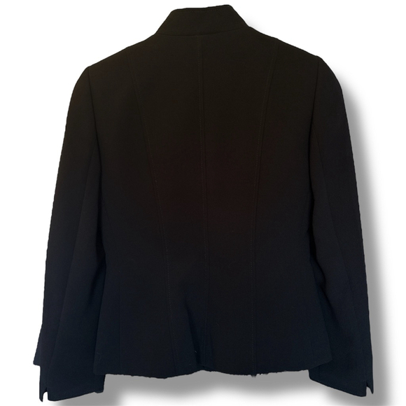 Women's Tahari Black Blazer Jacket 2P Petite - Picture 2 of 4